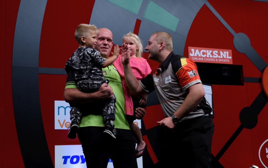 World series finals van gerwen stark wright stoppt barney 2023 09