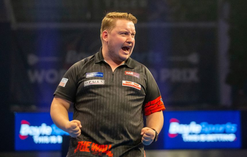 World grand prix schindler und price im viertelfinale anderson scheitert 2023 10