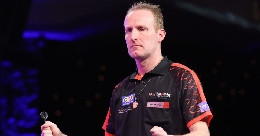 Wdf wm landman enttrohnt den titelverteidiger greaves und klaasen weiter 2023 12 08