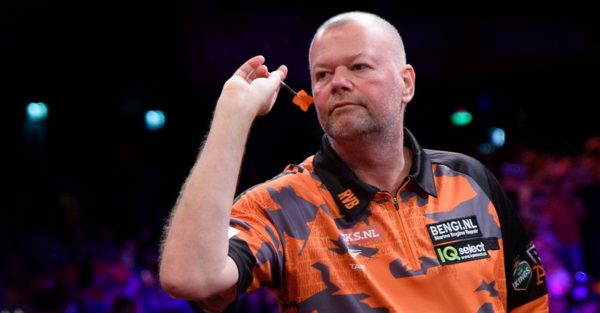 Dutch darts masters barney fuehrt niederlaendisches quintett ins viertelfinale 2024 01