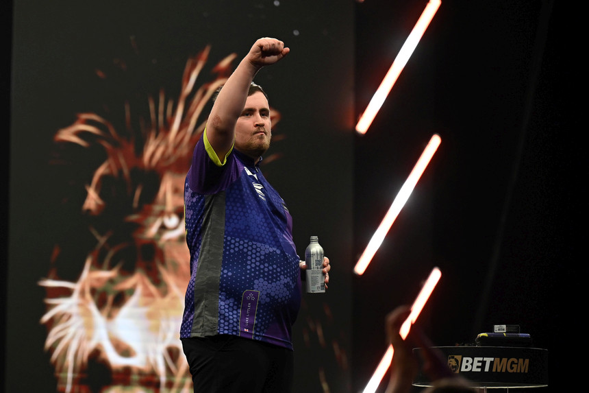 Premier league littler stuermt zum ersten tagessieg 2024 03