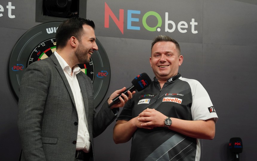 Austrian darts open klose nutzt chance schindler klarer sieger im deutschen duell 2024 04