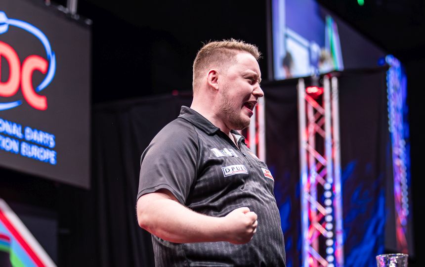 International darts open schindler im viertelfinale price mit turnier rekord gegen pietreczko 2024 04