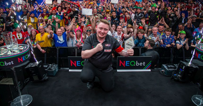 Martin schindler gewinnt die international darts open 2024 04