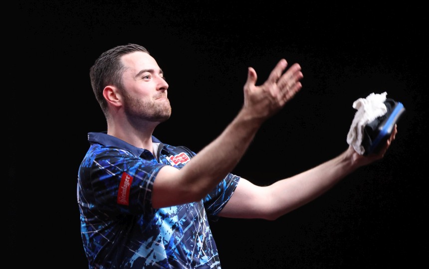 Luke humphries gewinnt ersten world series titel in neuseeland 2024 08