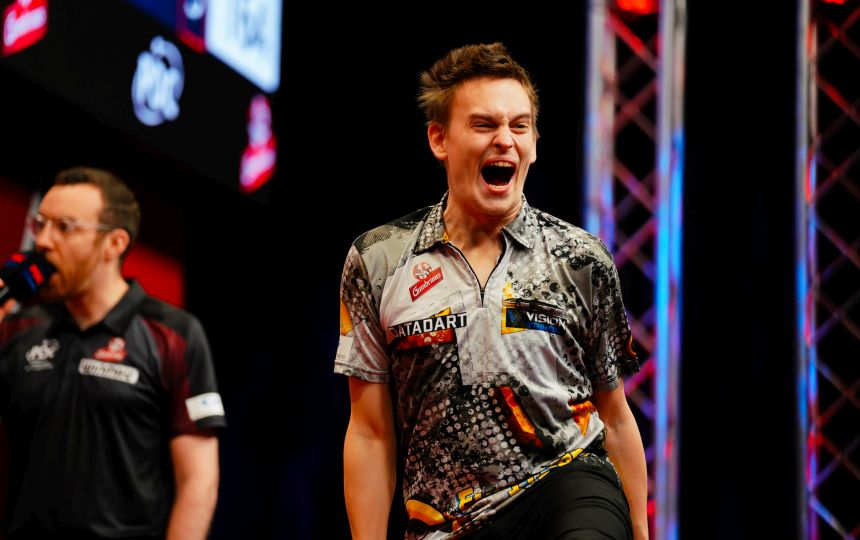 Czech darts open tschechische sensation im achtelfinale pietreczko tankt sich durch 2024 10