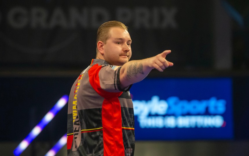 World grand prix belgisches halbfinale perfekt humphries bleibt im rennen 2024 10
