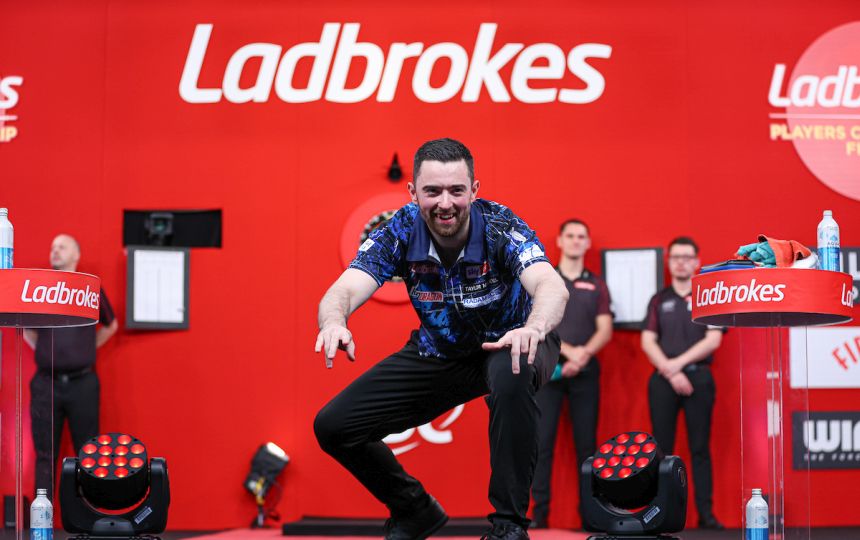 Humphries gewinnt traumfinale bei den players championship finals 2024 11