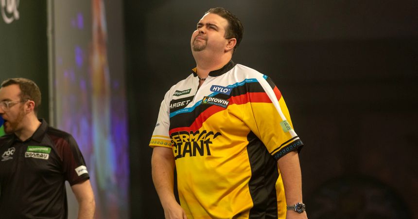 Dart wm 2025 clemens scheitert im auftaktspiel 2024 12