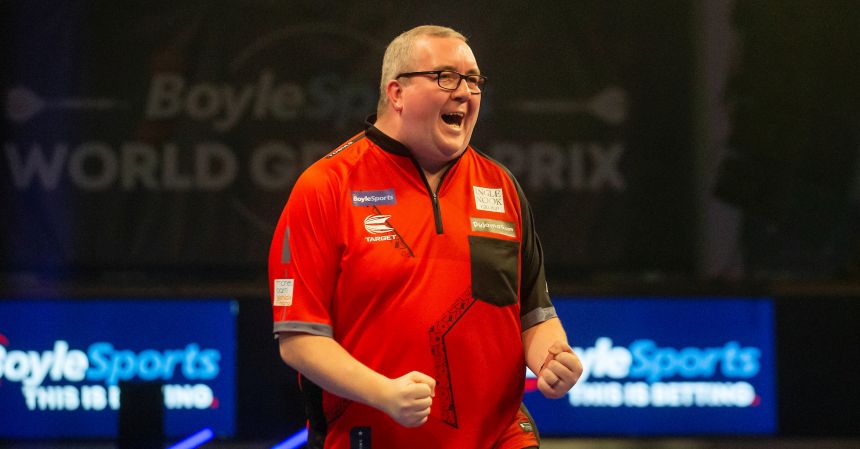 Bunting und owomoyela gewinnen die promi darts wm 2025 2025 01