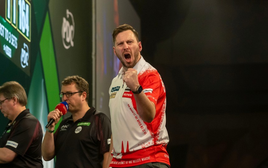 Winmau world masters hempel nach sahnetag im hauptfeld 2025 01