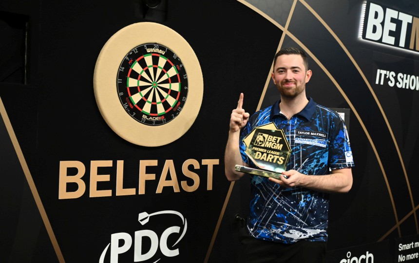 Premier league humphries zum auftakt obenauf 2025 02