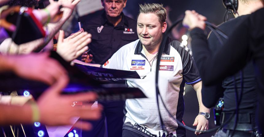 Belgian darts open schindler und de decker kaempfen sich durch 2025 03