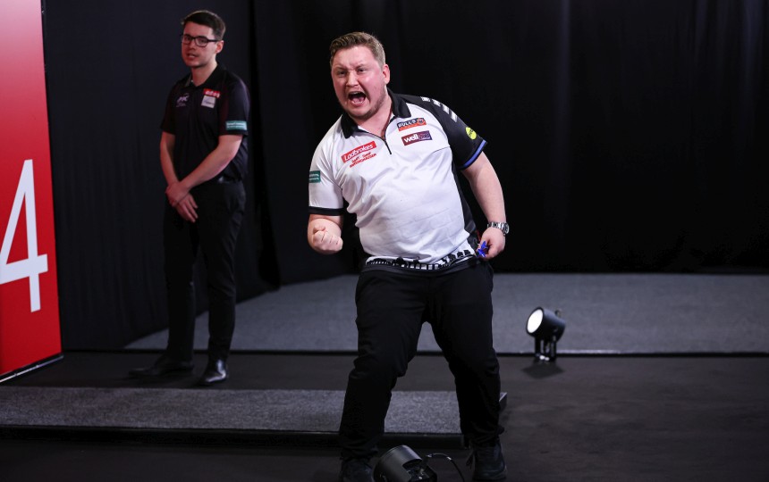 Uk open schindler im achtelfinale van gerwen scheitert krachend 2025 03