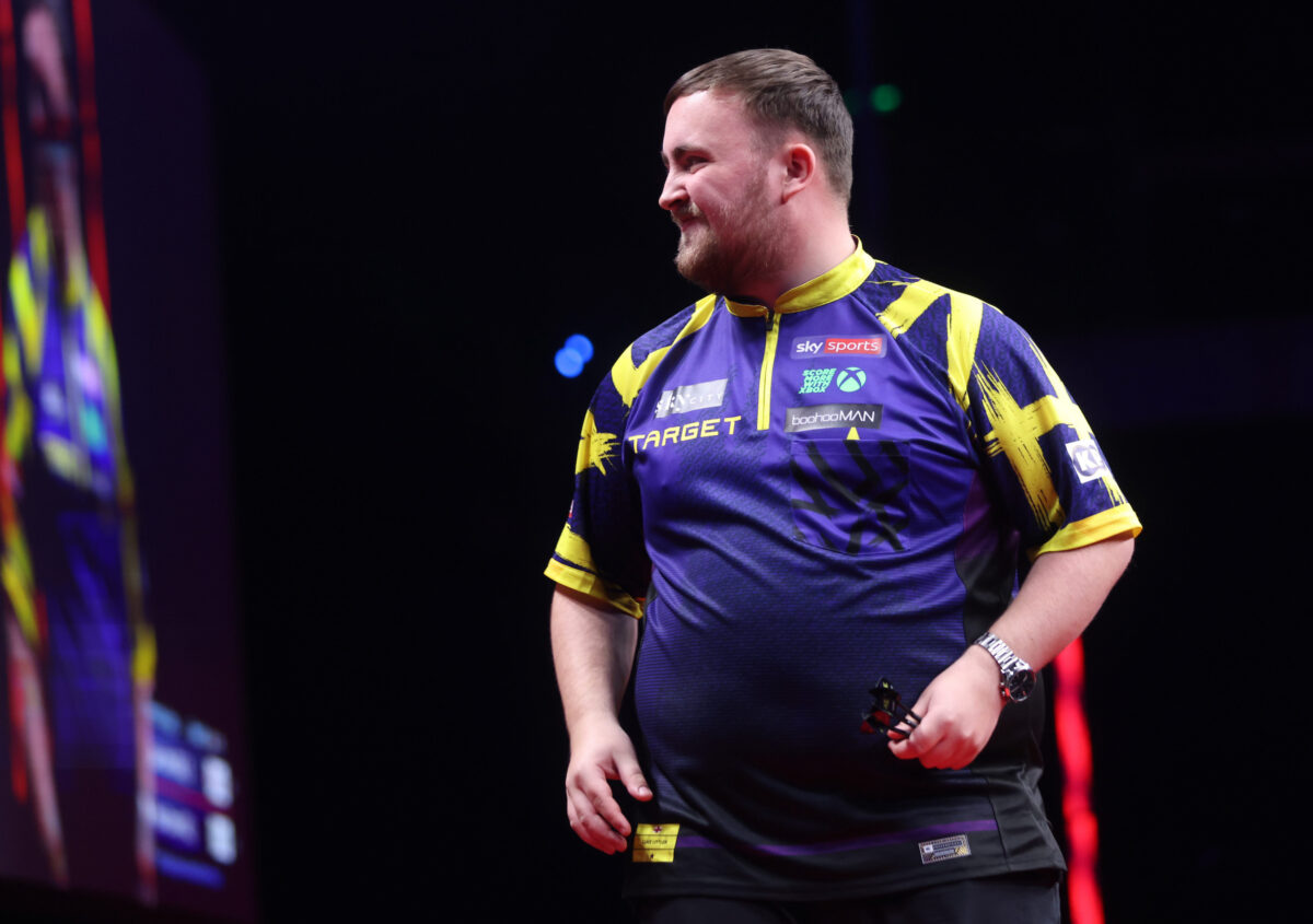 Luke Littler gewinnt das NZ Darts Masters mit einem 115er-Average