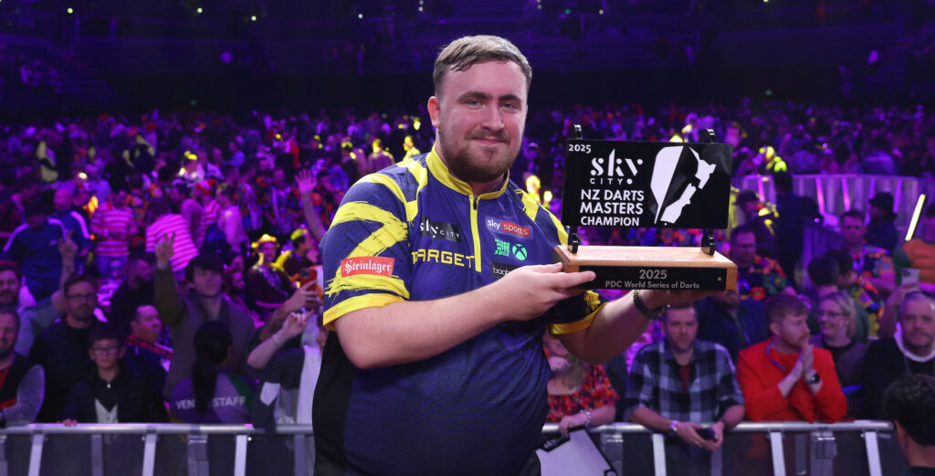 Luke Littler gewinnt das NZ Darts Masters 2025
