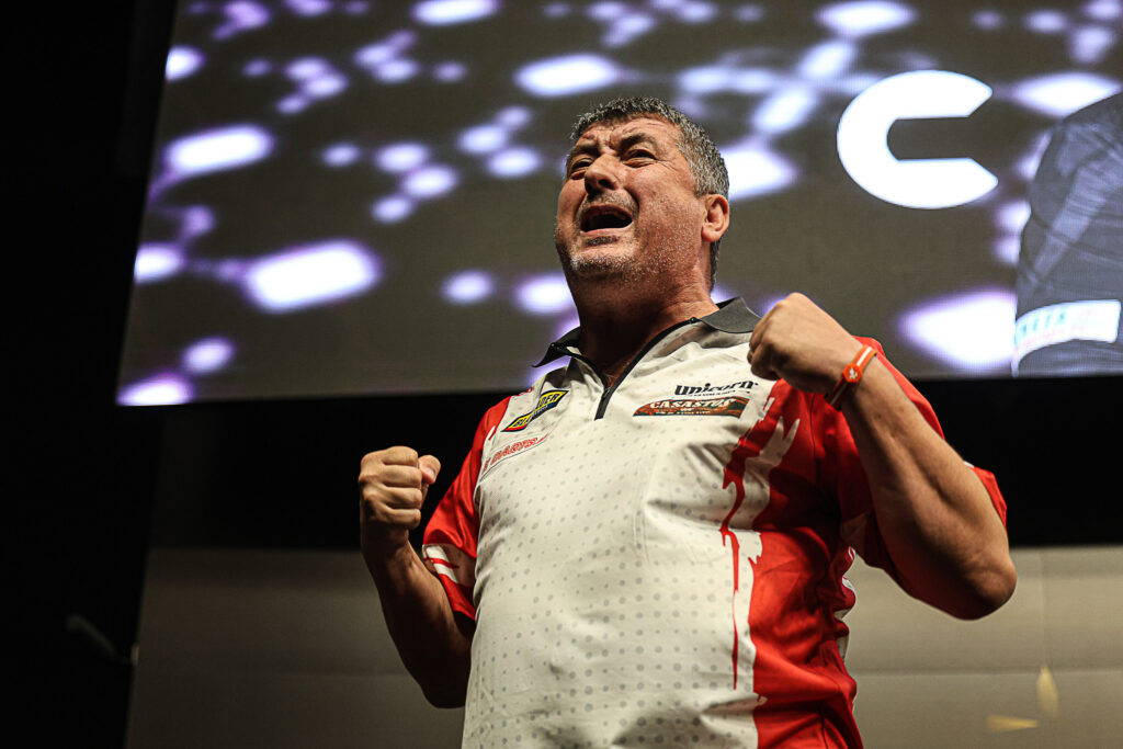 Et10 afternoon andrew gilding v mensur suljovic 27