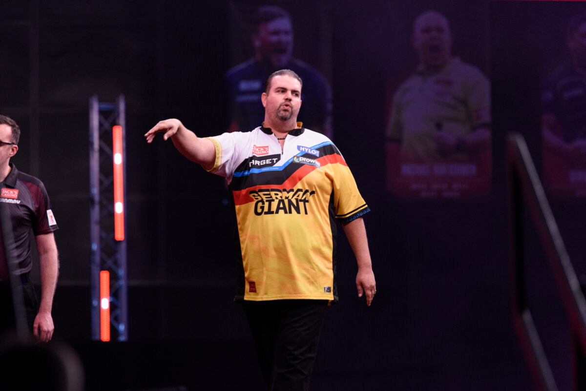 Gabriel Clemens unterliegt gegen Mike de Decker