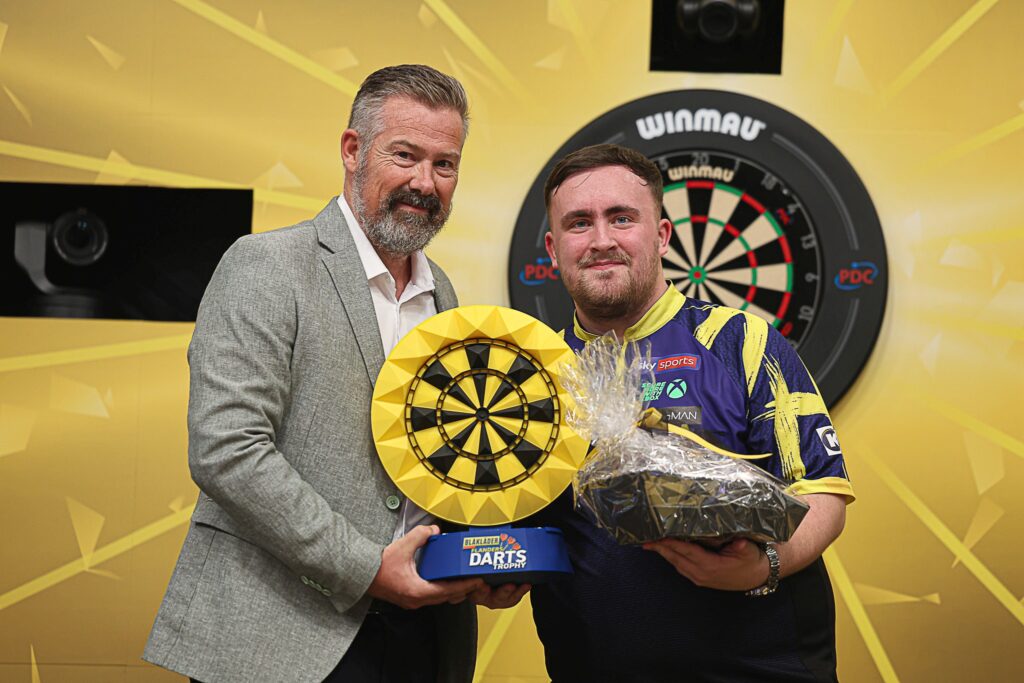 Luke Littler gewinnt die Flanders Darts Trophy 2025