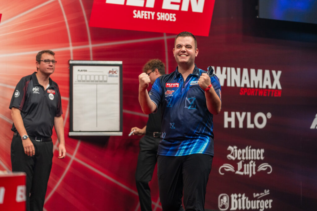 Niels Zonneveld überzeugt gegen Darius Labanauskas