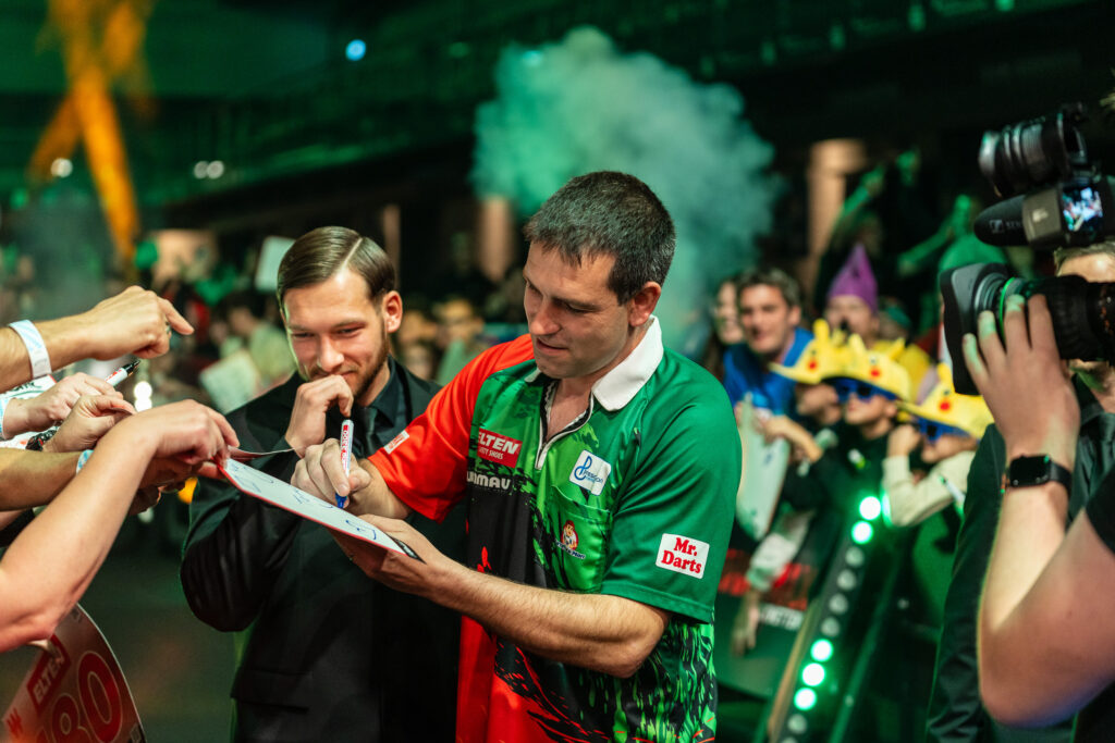 William O'Connor schlägt Andrew Gilding im letzten Spiel der Session