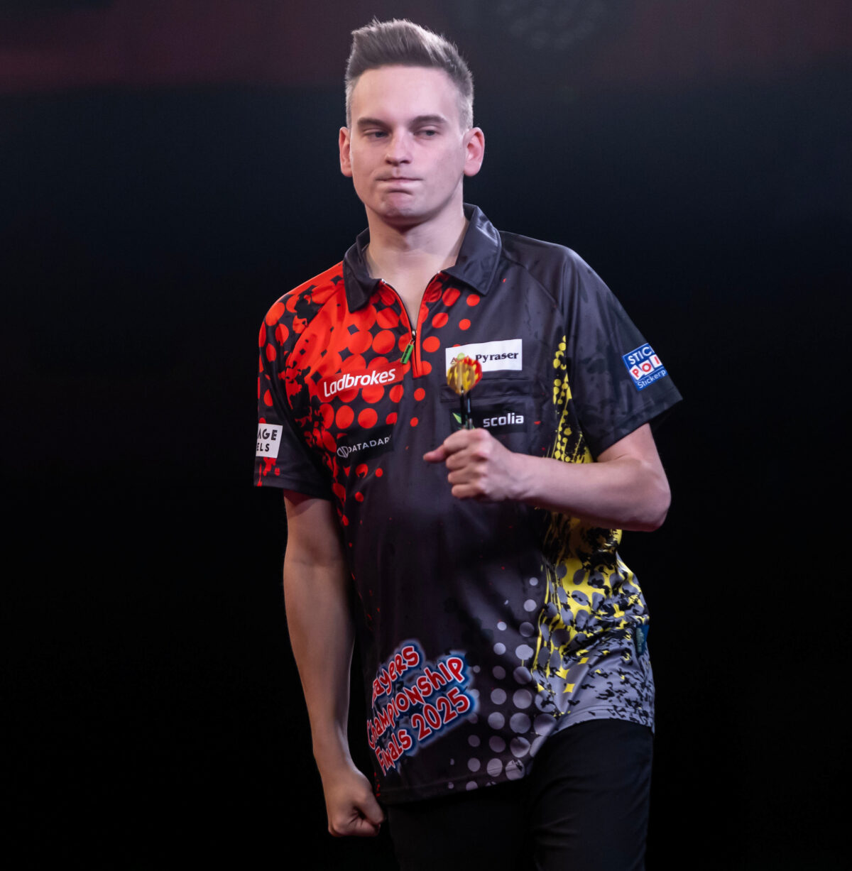 Ricardo Pietreczko bezwingt Gary Anderson dank eines 116er Finishes im Decider