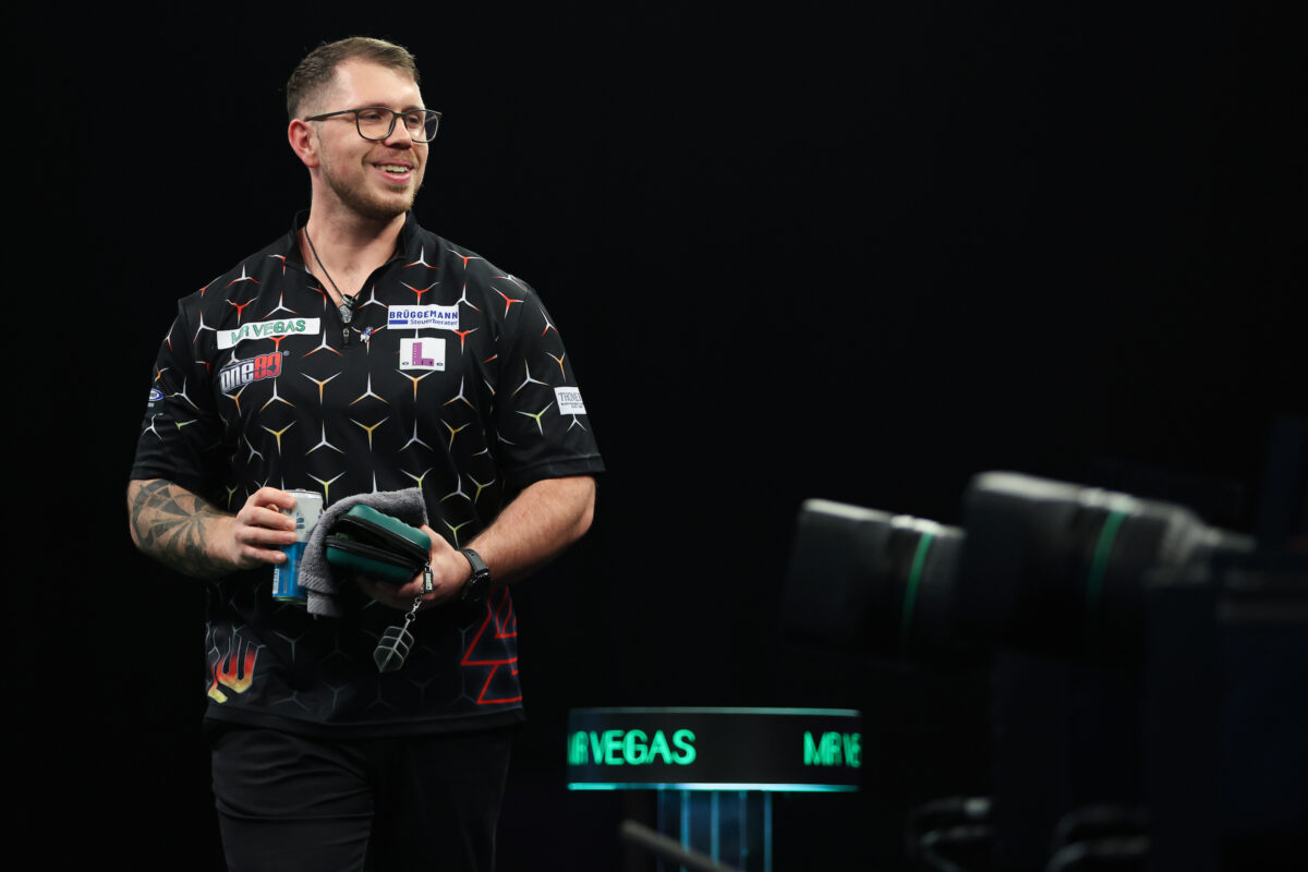 Lukas Wenig steht als Gruppensieger im Achtelfinale