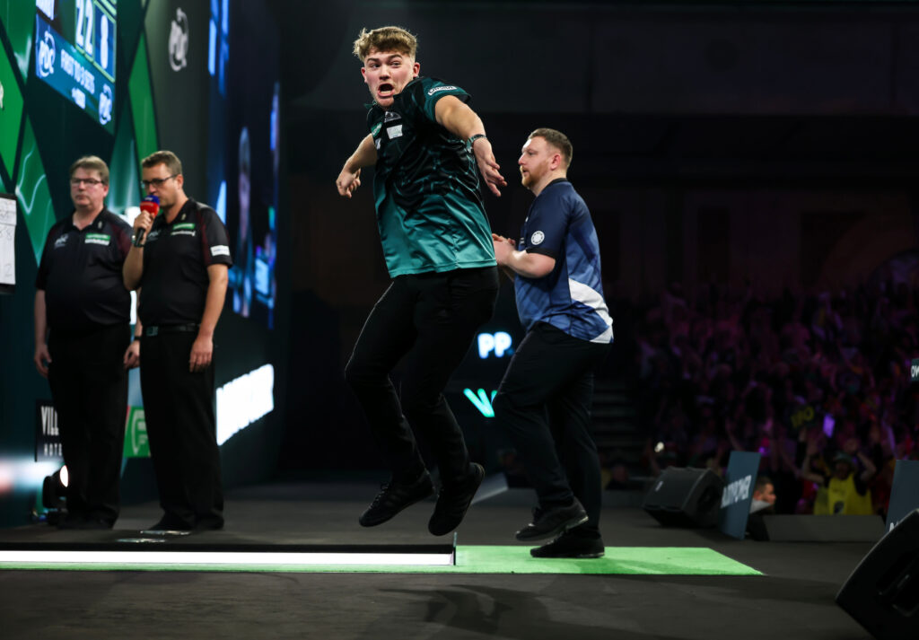 TL 2026WCR1 ManbyWins2