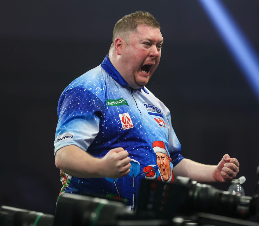 Ein emotionaler Ricky Evans hatte in der Verl&auml;ngerung das bessere Ende &uuml;ber James Wade