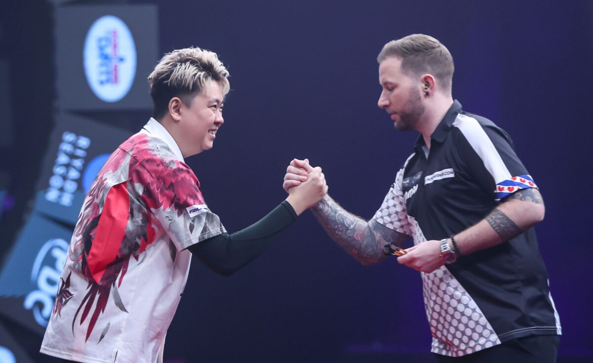 Man Lok Leung &uuml;berrascht Danny Noppert