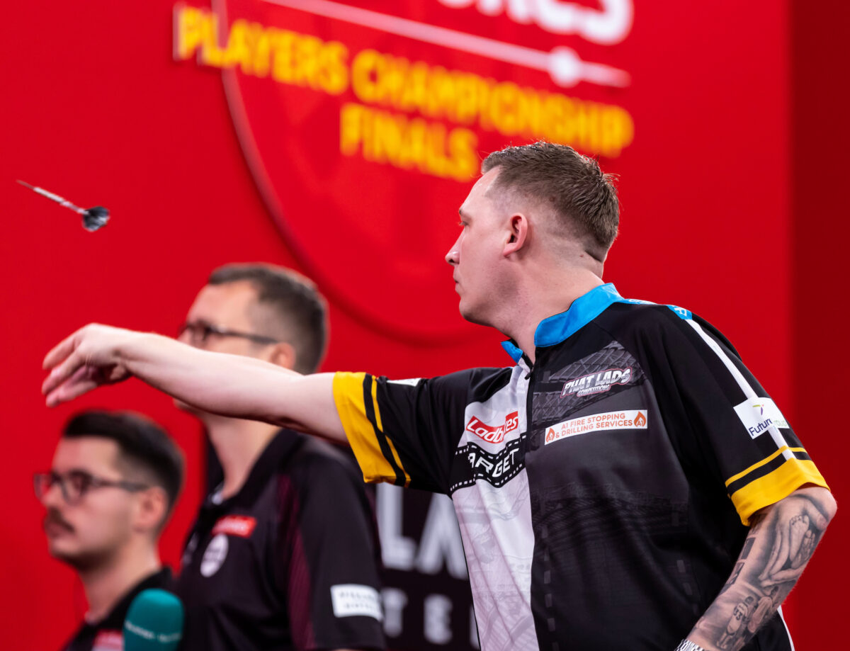 In Wigan feierte Chris Dobey seinen n&auml;chsten Floor-Titel