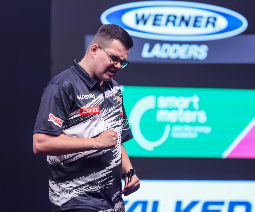 Auch Gian van Veen zieht nach einer starken Vorstellung ins Semifinale ein