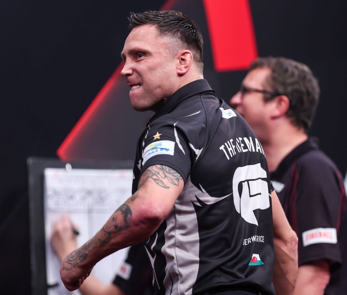 Gerwyn Price hat sich mit überragenden Leistungen seinen ersten Titelgewinn in 2026 gesichert