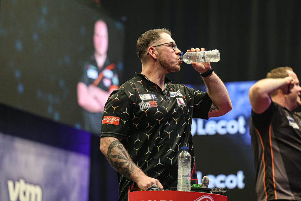 ET3 Evening Dirk Van Duijvenbode