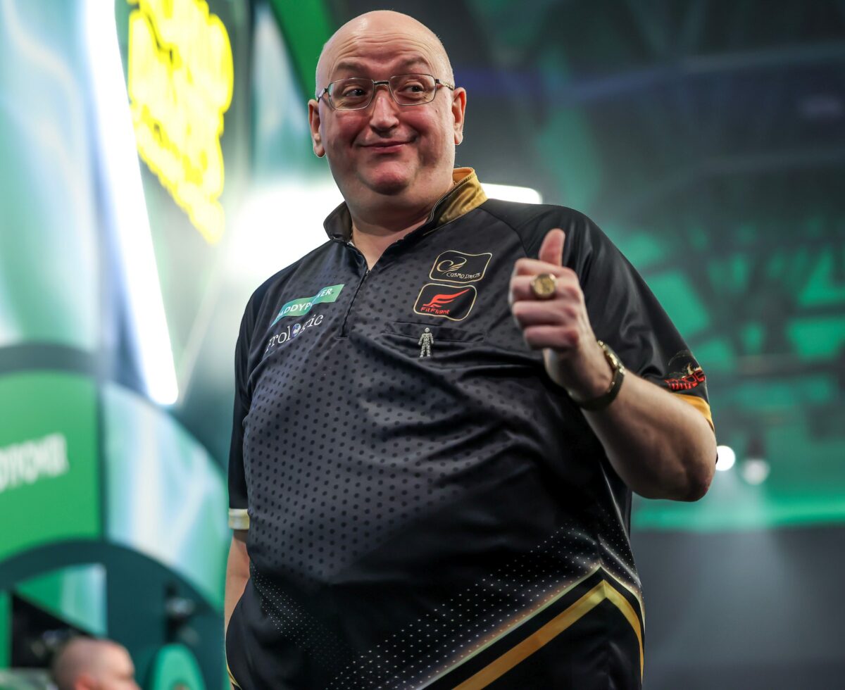 Andrew Gilding holt sich in seinem f&uuml;nften Players Championship Finale den ersten Sieg