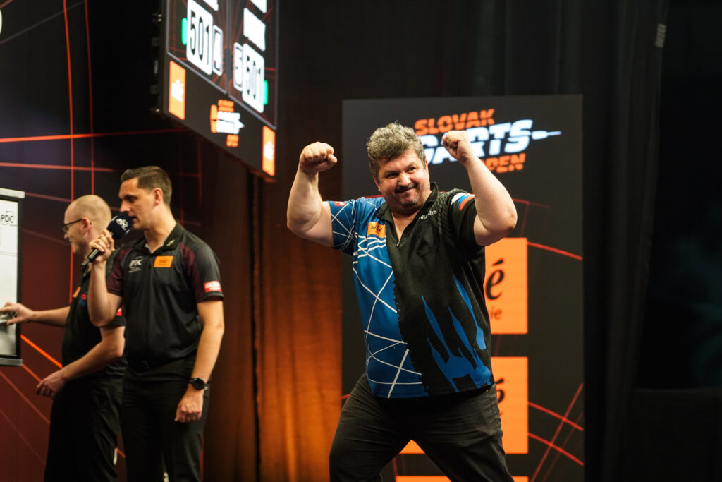 ET9 chisnall dudek