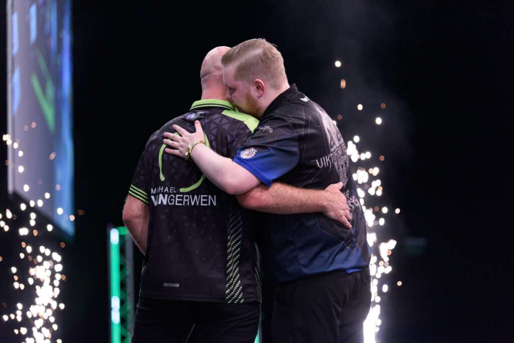 Viktor Tingstr&ouml;m verpasste gegen Michael van Gerwen eine weitere &Uuml;berraschung
