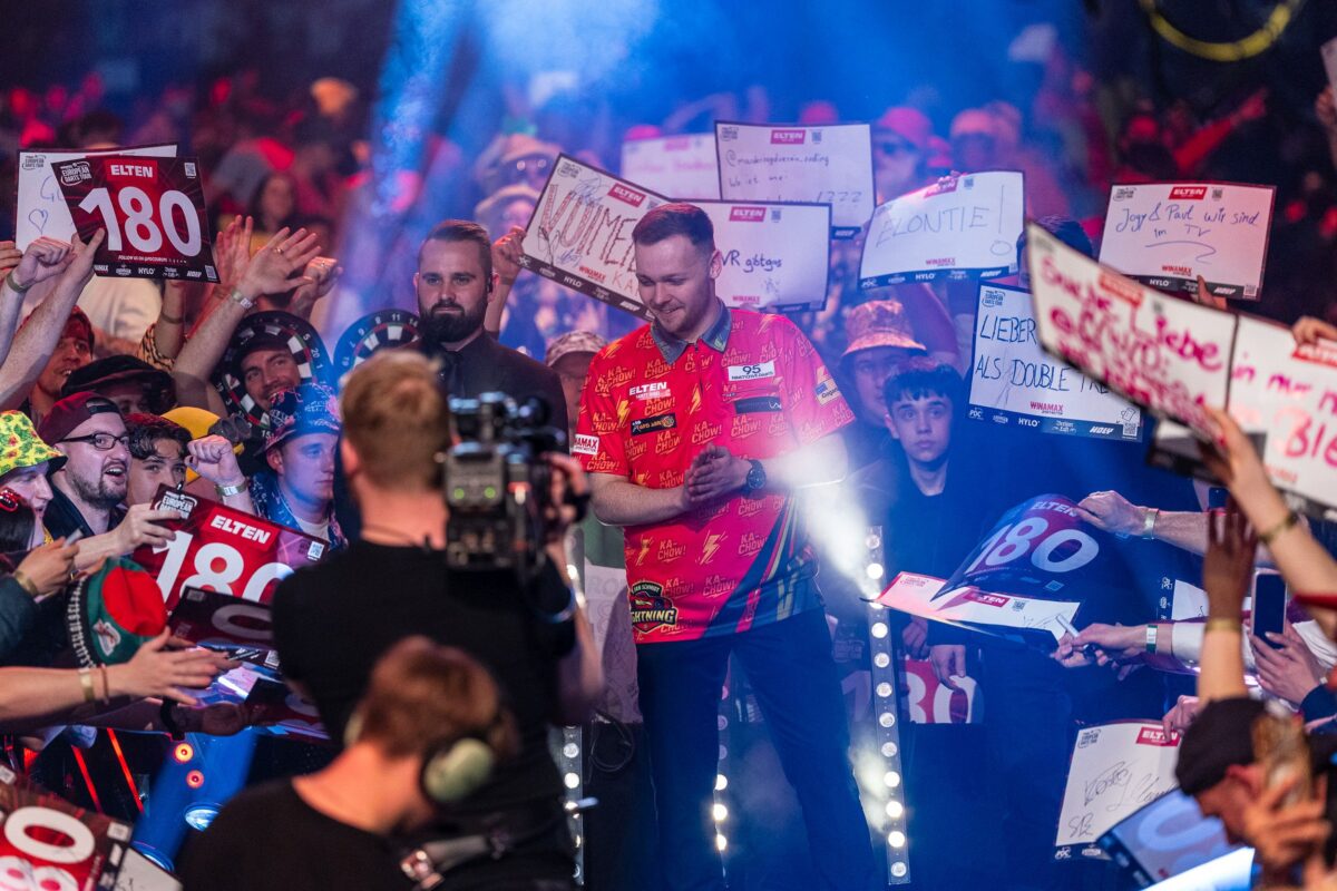 Erneut steht Jan Schmidt im Finale bei der Next Gen. Dieses Mal bekommt er aber von Jaimy van de Weerd die Revanche ab.