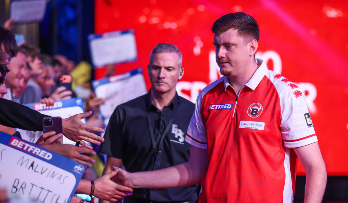 Nach dem Erstrundenaus beim World Matchplay meldete sich Niko Springer mit seinem zweiten Players-Championship-Halbfinale der Saison zur&uuml;ck.