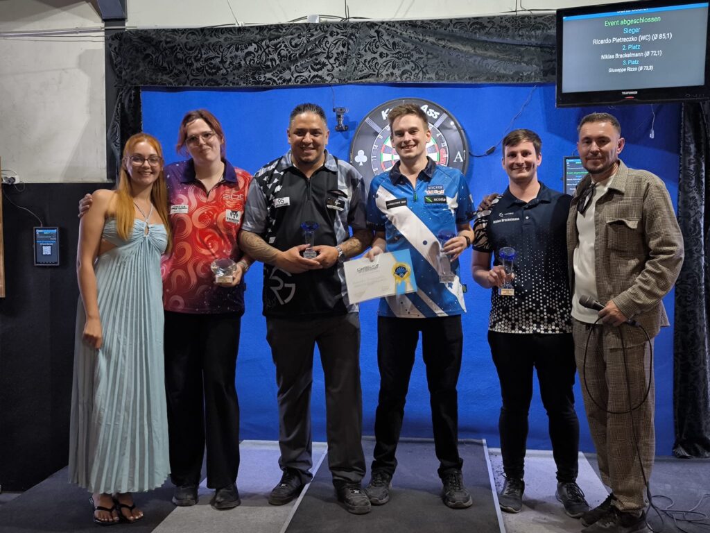 Die Ehrung der Goldrunde der Sapphire Darts Trophy 2026