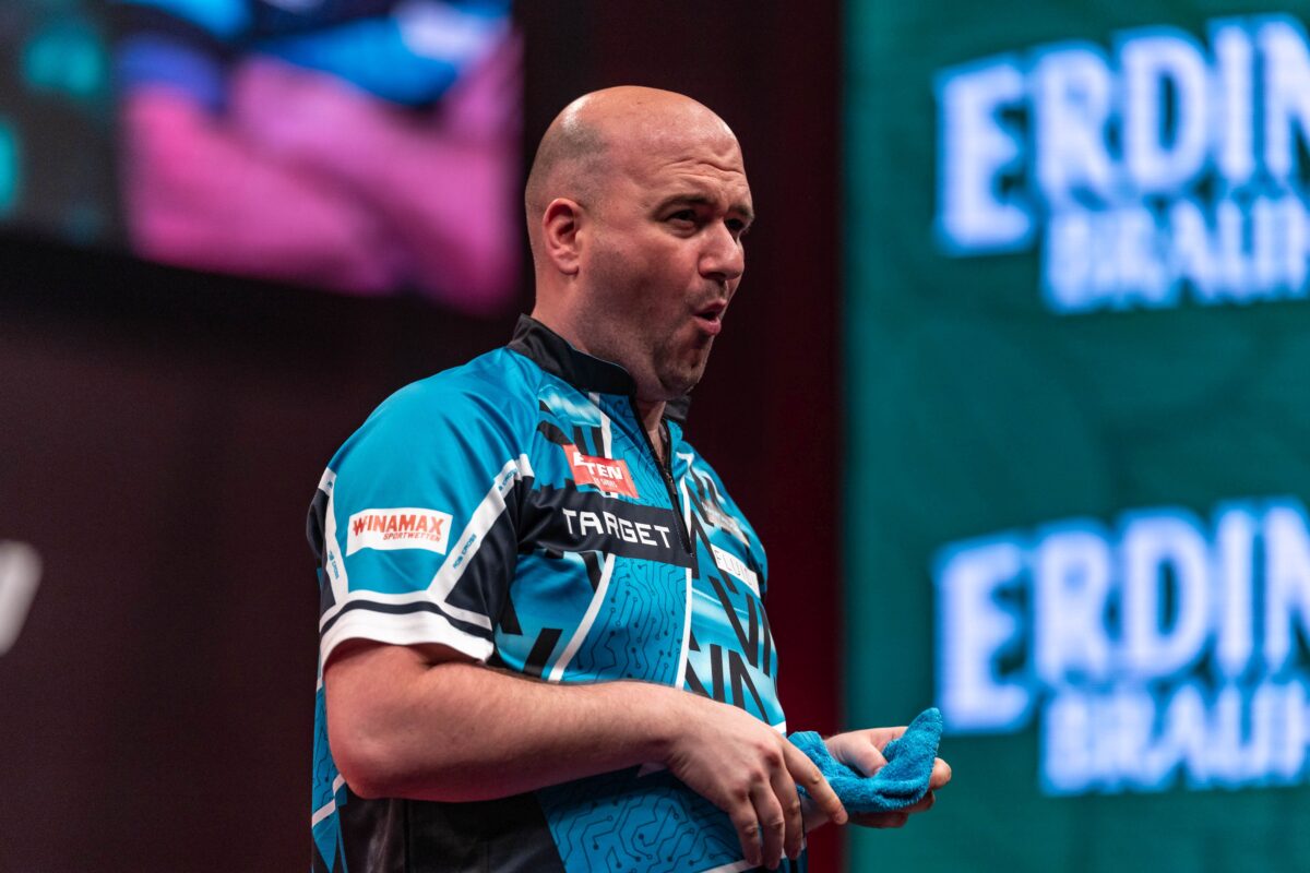Rob Cross ist einer der vier Qualifikanten f&uuml;r die World Series of Darts Finals 2026
