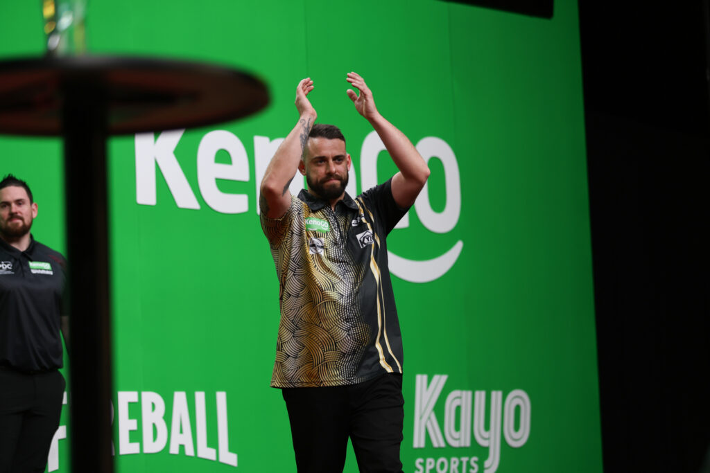 Brody Klinge sorgte beim Australian Darts Masters f&uuml;r die gr&ouml;&szlig;te Story der j&uuml;ngeren World-Series-Vergangenheit.
