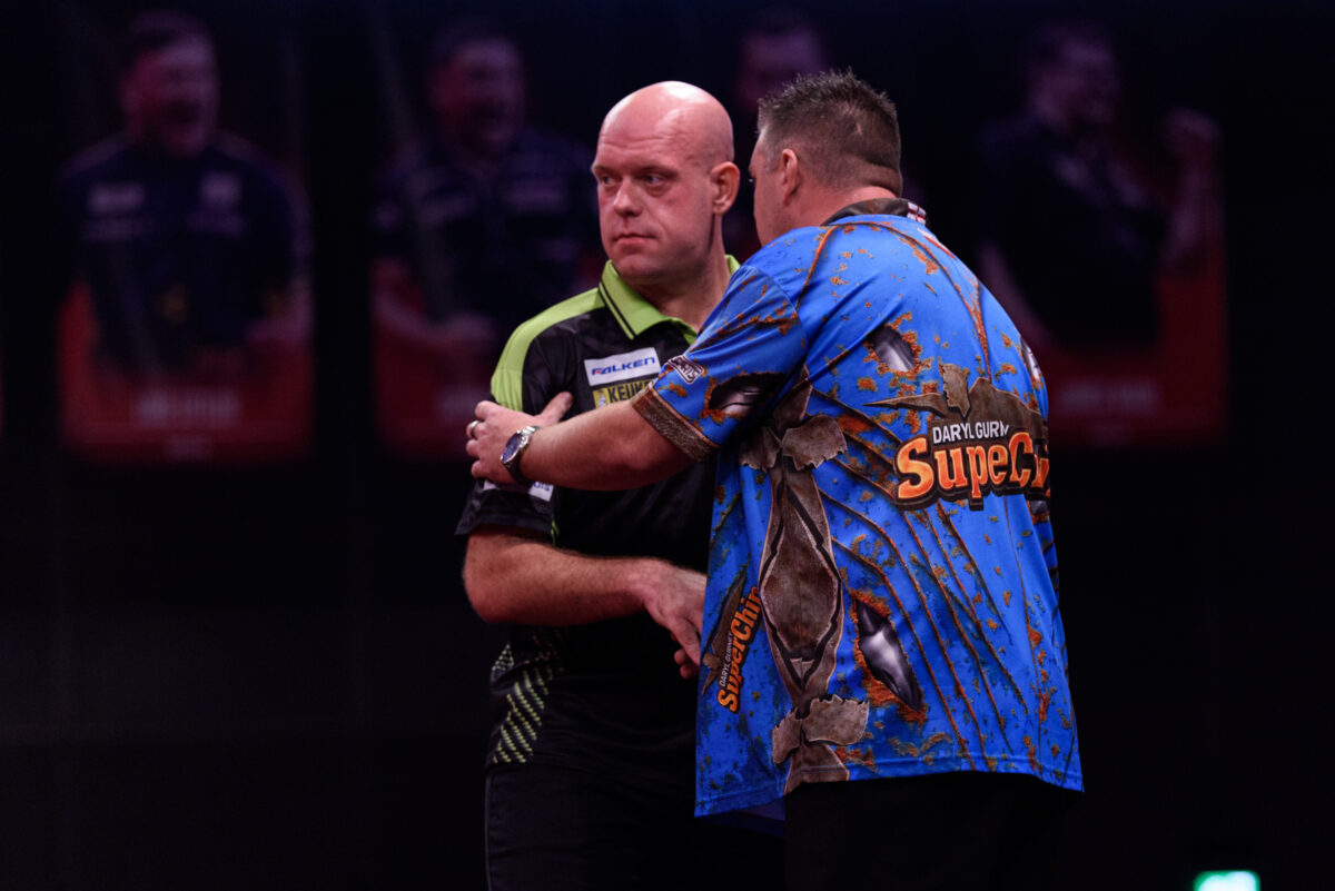 Michael van Gerwen scheitert als Titelverteidiger schon in Runde 1