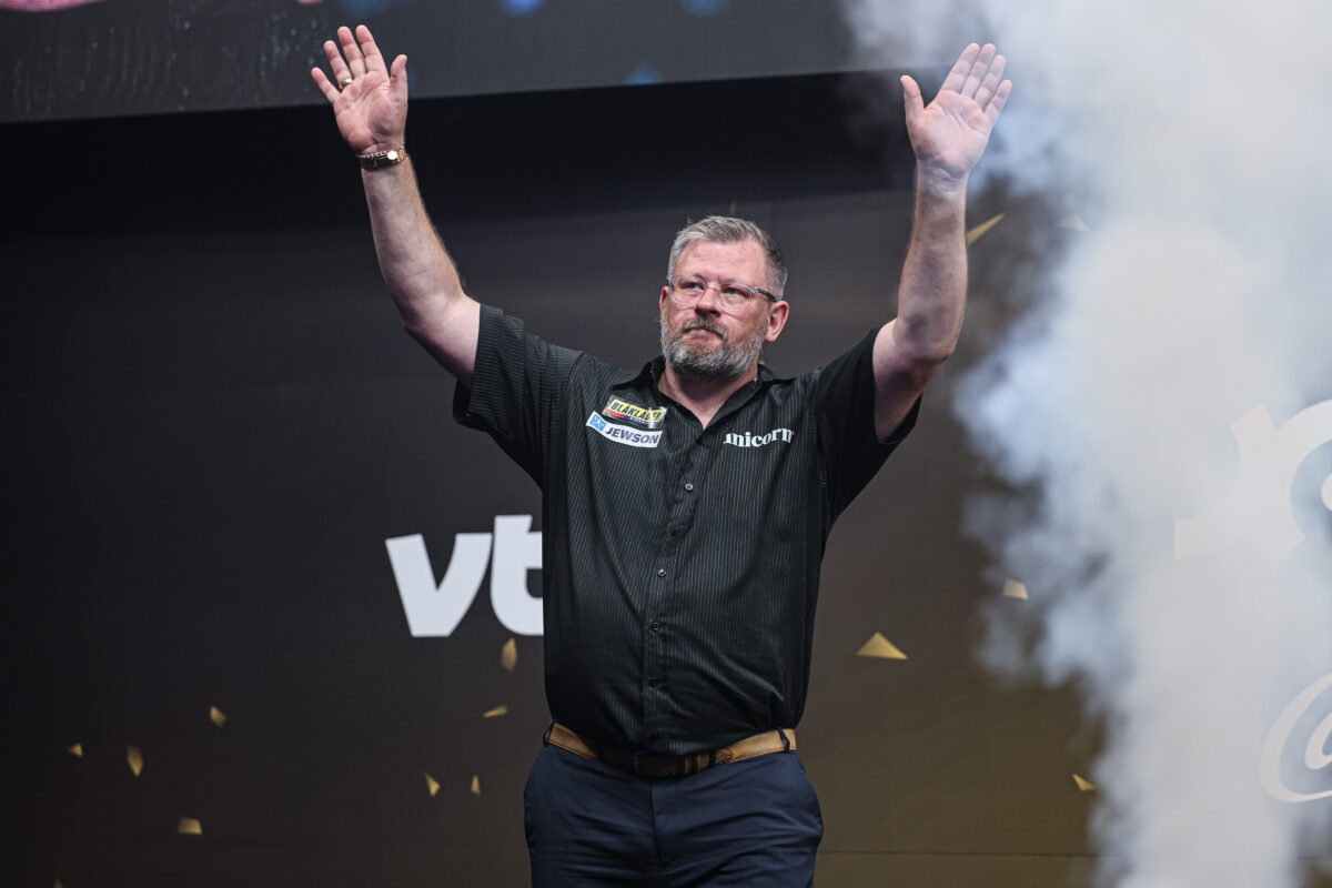 James Wade hat zuletzt im Jahr 2016 auf der European Tour gewonnen. Nun folgte der Sieg in Antwerpen.