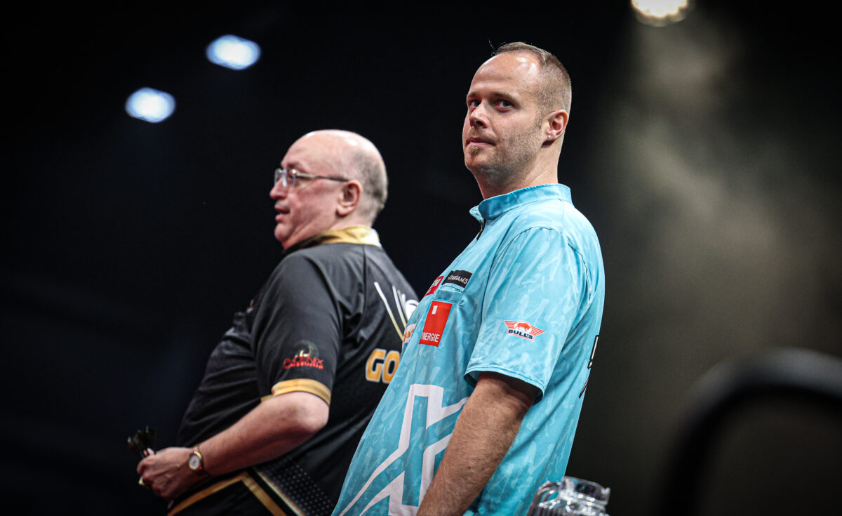 Max Hopp muss sich Andrew Gilding im Decider geschlagen geben