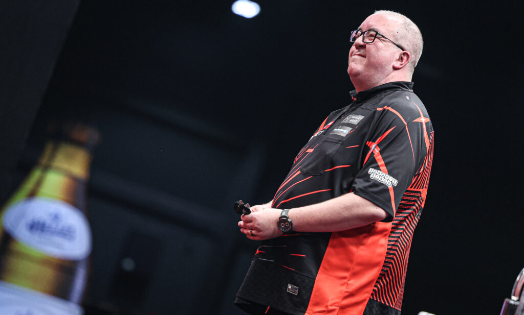 Stephen Bunting hat durch den Sieg gegen Cameron Menzies sein Ticket f&uuml;r Dortmund gel&ouml;st