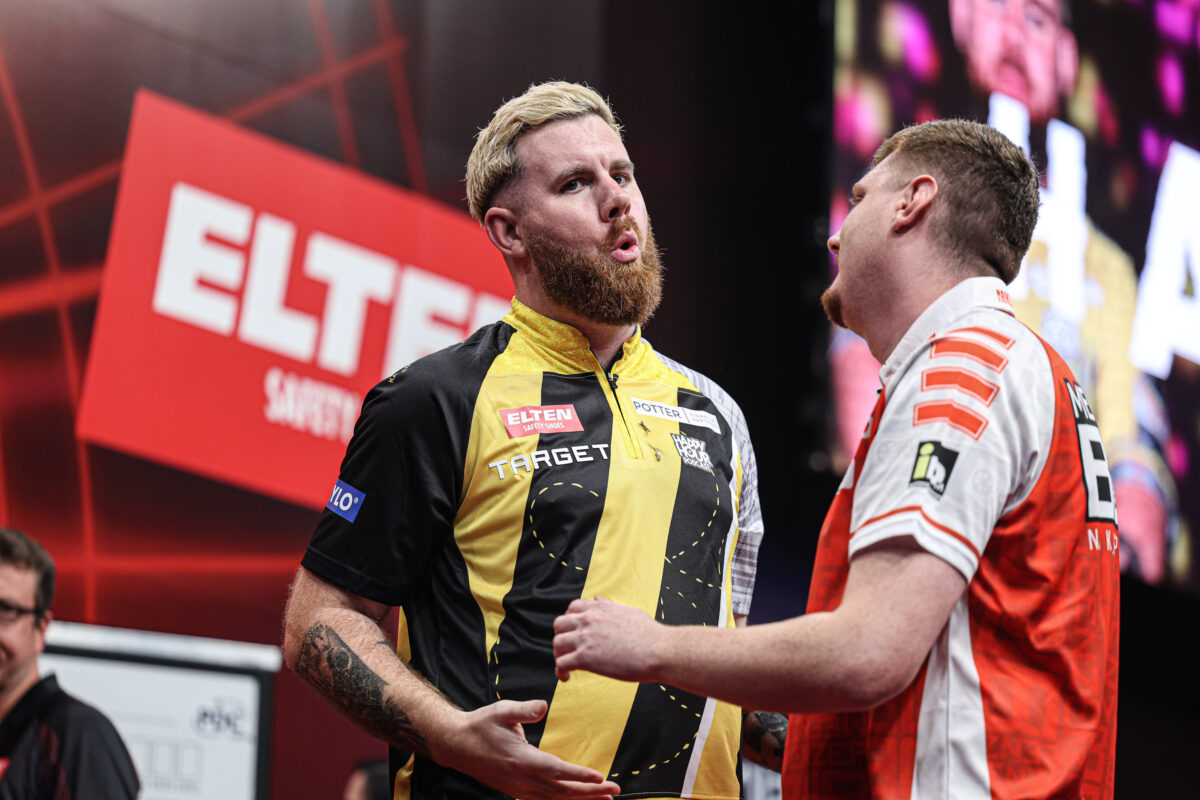 Niko Springer unterliegt Scott Williams im Decider